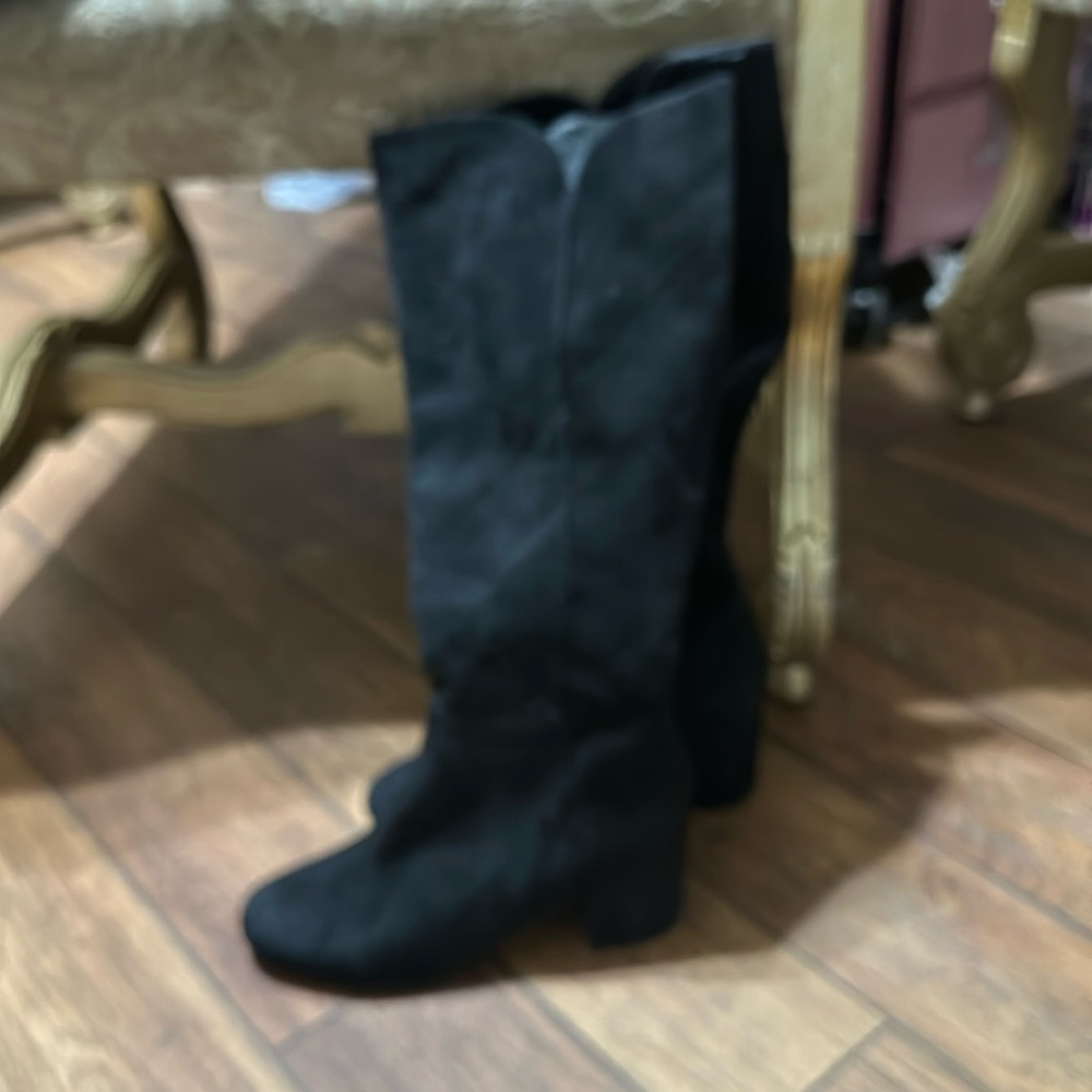 Gorgeous Boot - image 1